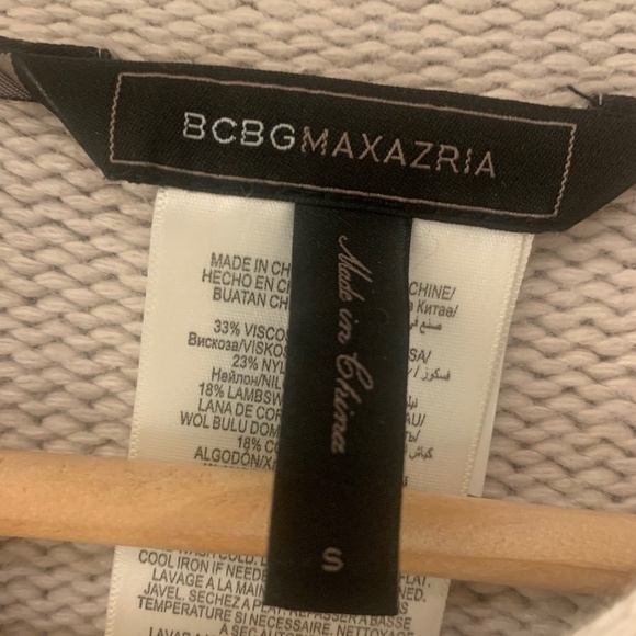 BCBGMAXAZRIA Rilla Raglan Sweater - Picture 6 of 7